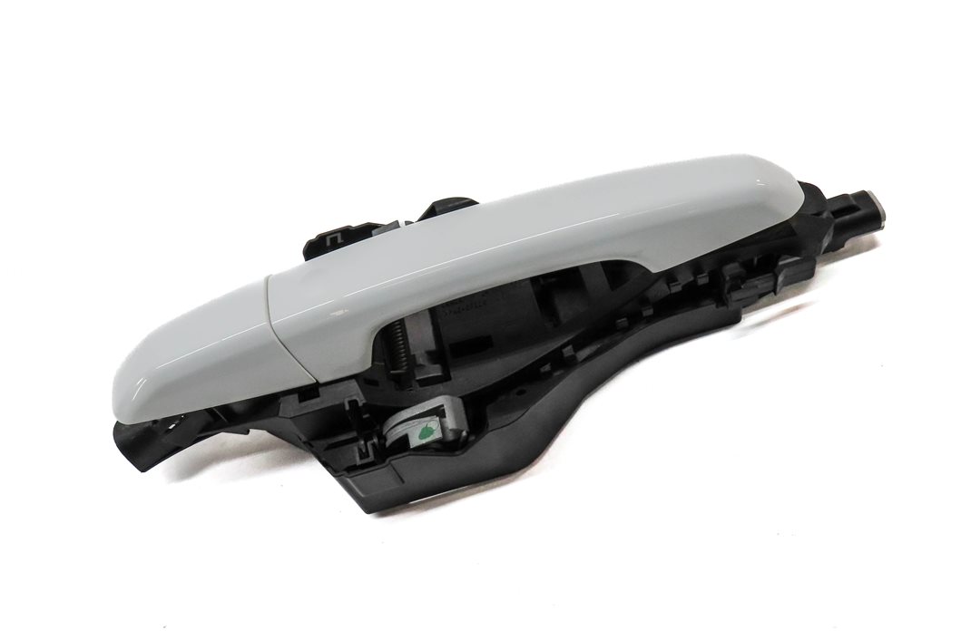 Thumbnail 3: 15-19 LAND ROVER DISCOVERY SPORT (L550) FRONT RIGHT PASSIVE DOOR HANDLE (White)