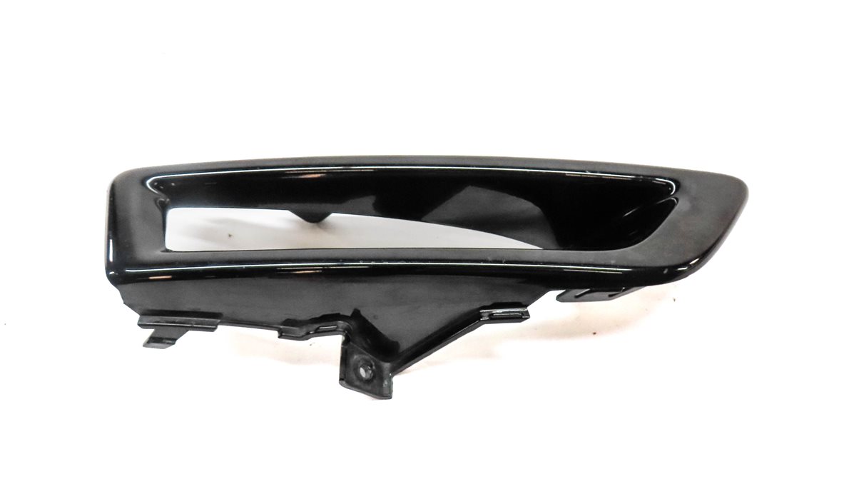 Thumbnail 4: 2017 LAND ROVER DISCOVERY SPORT (L550) FRONT RIGHT FOGLIGHT FOG LIGHT TRIM PANEL