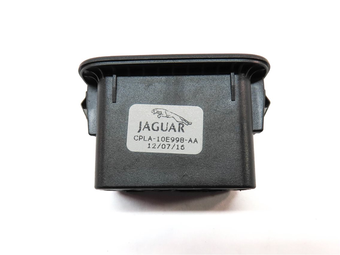 Thumbnail 6: 2017 LAND ROVER DISCOVERY SPORT (L550) REAR HATCH TRUNK RELEASE SWITCH BUTTON