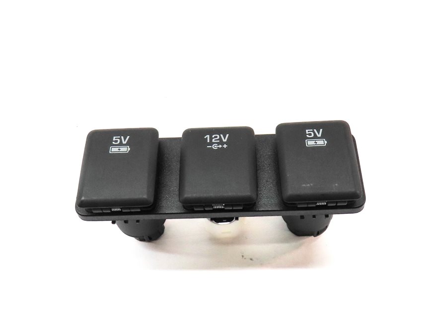 Thumbnail 2: 2017 LAND ROVER DISCOVERY SPORT (L550) 5V 12V VOLT POWER SOCKET CHARGE PANEL