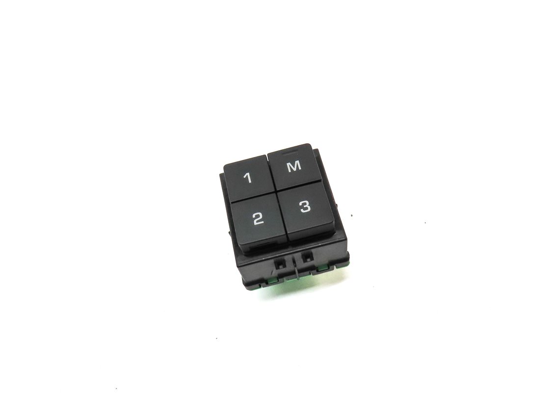 Thumbnail 3: 2017 LAND ROVER DISCOVERY SPORT (L550) FRONT RIGHT SEAT MEMORY SWITCH BUTTON