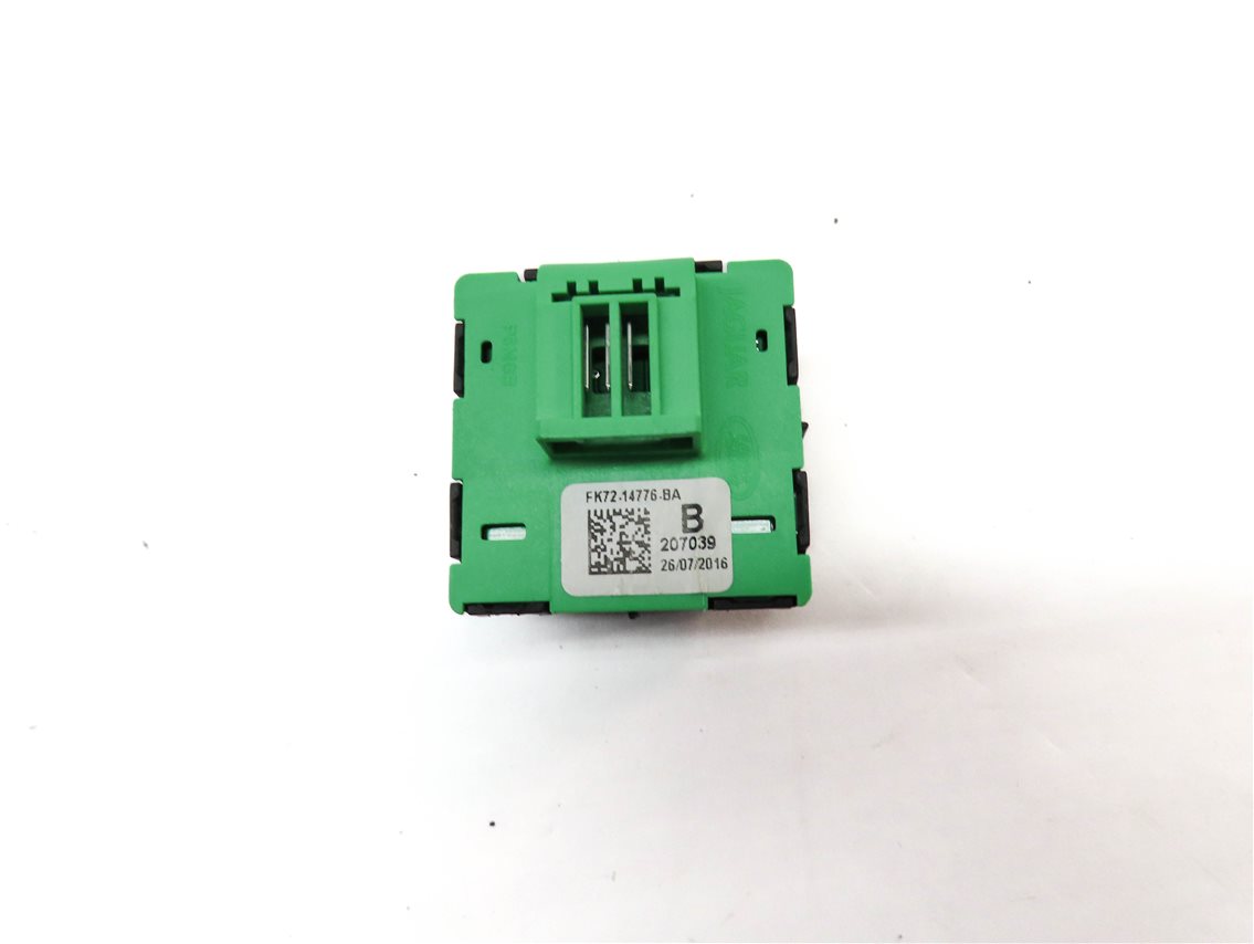 Thumbnail 5: 2017 LAND ROVER DISCOVERY SPORT (L550) FRONT RIGHT SEAT MEMORY SWITCH BUTTON