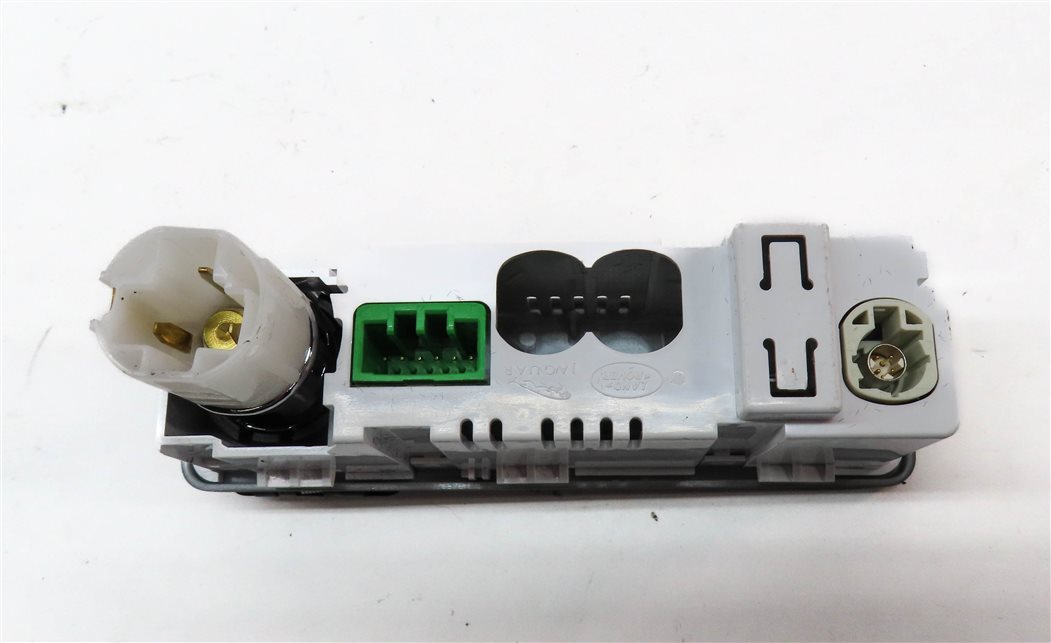 Thumbnail 5: 2017 LAND ROVER DISCOVERY SPORT (L550) AUXILIARY AUX IN USB POWER SOCKET