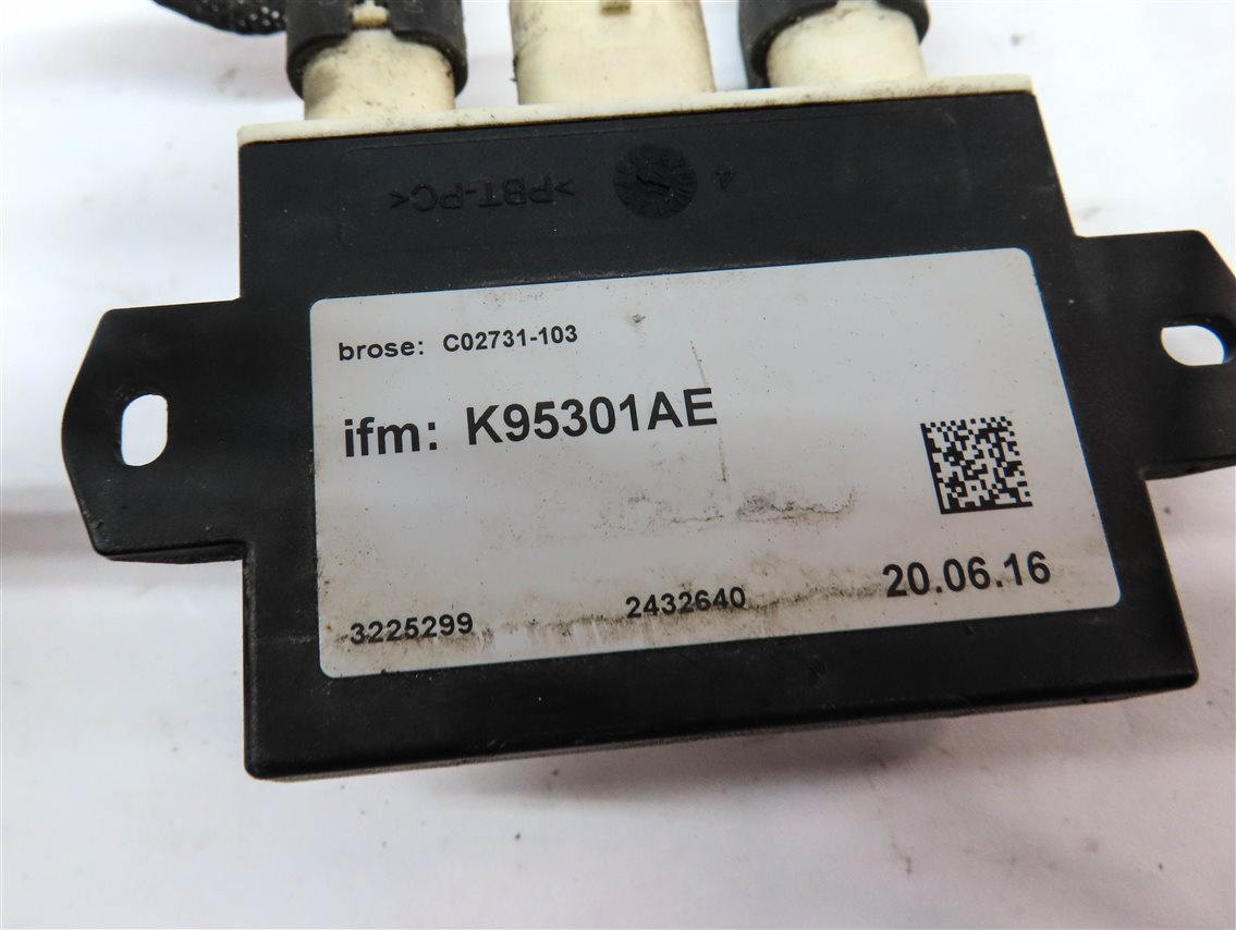 Thumbnail 5: 2017 LAND ROVER DISCOVERY SPORT (L550) TRUNK OPEN KICK PANEL MODULE w/ SENSORS