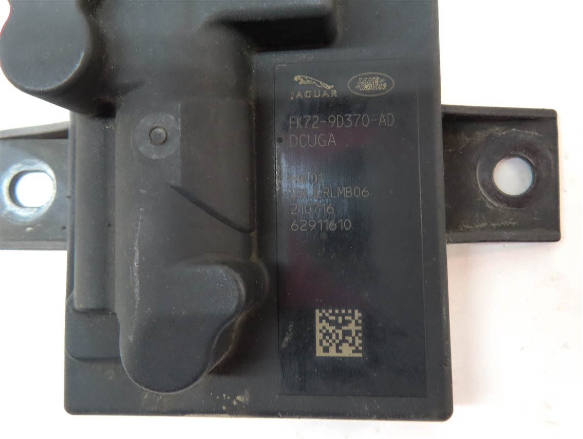 Thumbnail 4: 15-19 JAGUAR E-PACE F-PACE XE XF / LAND ROVER DISCOVERY SPORT - FUEL PUMP MODULE