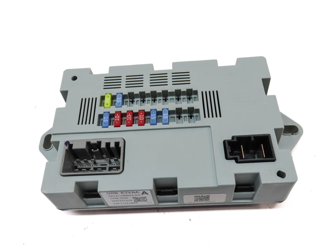 Thumbnail 2: 2017 LAND ROVER DISCOVERY SPORT (L550) CABIN FUSE BOX