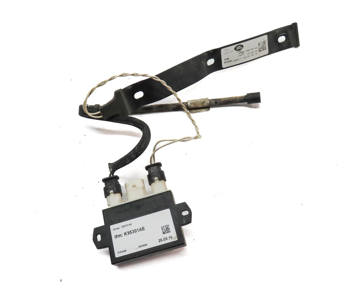 Thumbnail 4: 2017 LAND ROVER DISCOVERY SPORT (L550) TRUNK OPEN KICK PANEL MODULE w/ SENSORS
