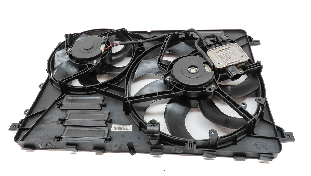 Thumbnail 6: 12-17 LR2 DISCOVERY SPORT RANGE ROVER EVOQUE L550 RADIATOR COOLING FAN & SHROUD