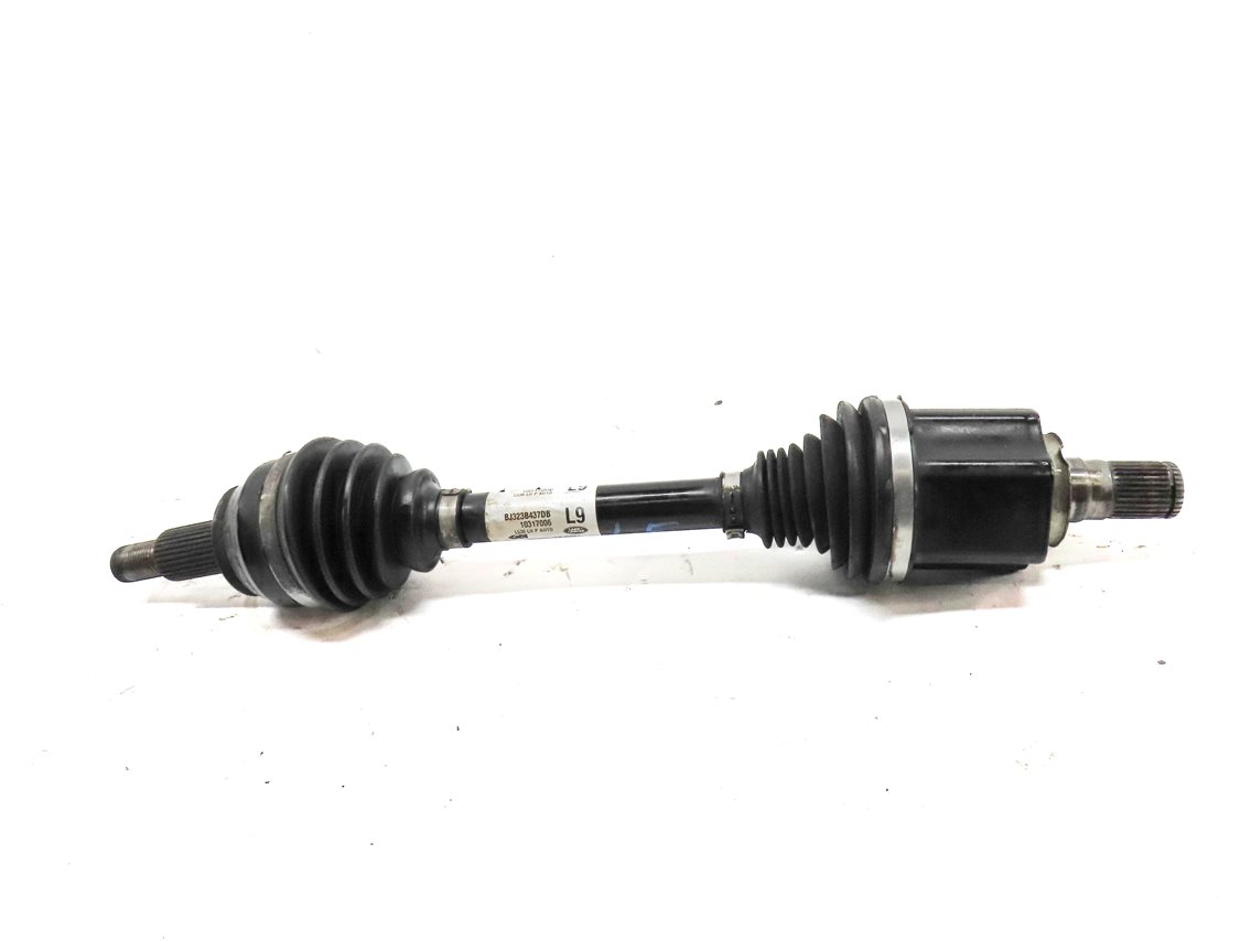 Thumbnail 2: 2012-2017 RANGE ROVER EVOQUE / DISCOVERY SPORT (L538 L550) LEFT FRONT AXLE SHAFT