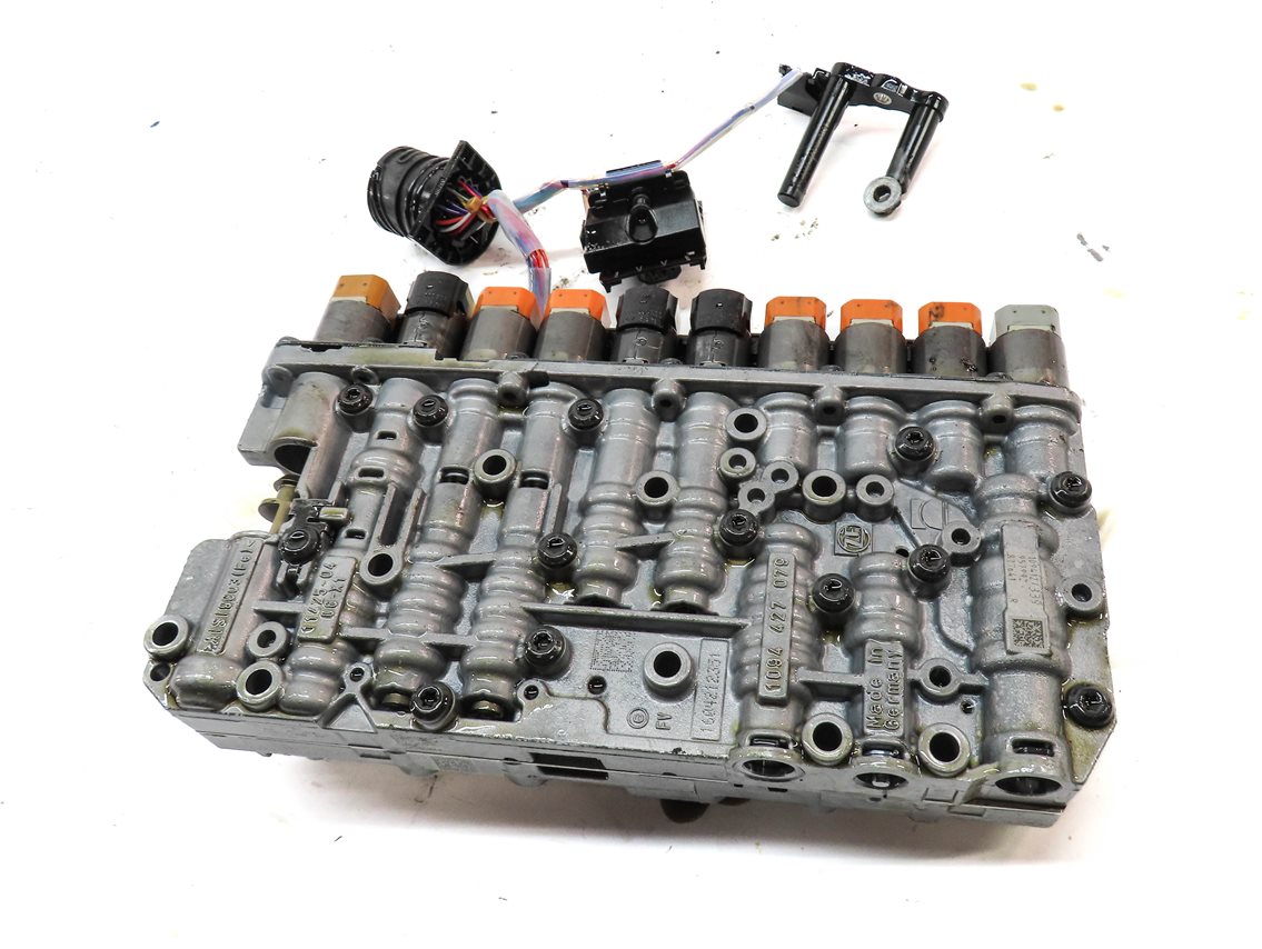 Thumbnail 2: 2014-2017 RANGE ROVER EVOQUE DISCOVERY SPORT (L538 L550) TRANSMISSION VALVE BODY