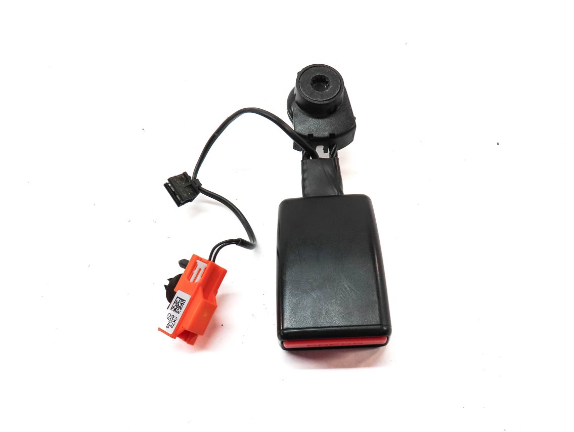 Thumbnail 2: 2017 LAND ROVER DISCOVERY SPORT L550 REAR 2ND ROW LEFT SEATBELT BUCKLE RECEIVER