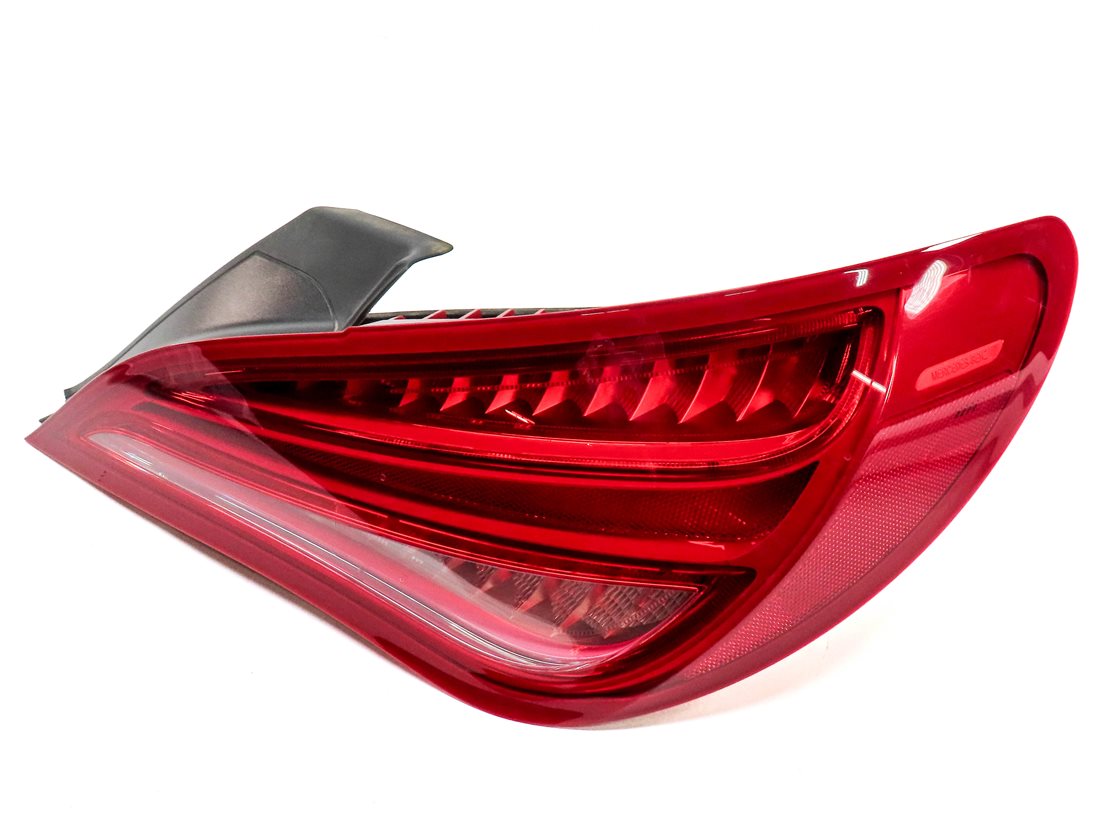 Thumbnail 4: 2014-2016 MERCEDES CLA-CLASS (C117) RIGHT TAILLIGHT BRAKE LIGHT LAMP (LED)