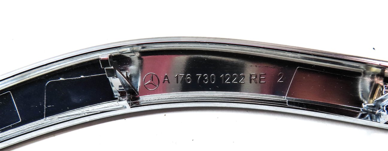 Thumbnail 16: 2016 MERCEDES CLA250 (W117) INTERIOR FRONT REAR DOOR TRIM SET (ALUMINUM FINISH)