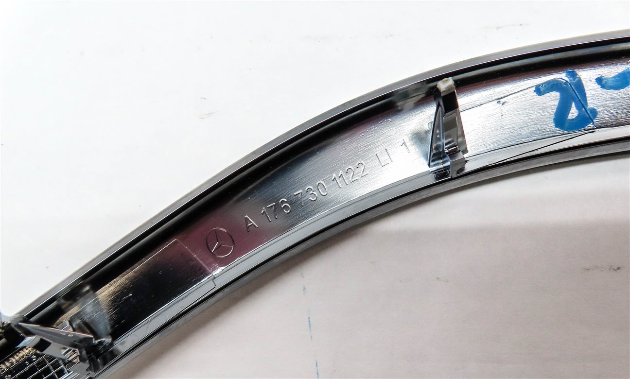 Thumbnail 17: 2016 MERCEDES CLA250 (W117) INTERIOR FRONT REAR DOOR TRIM SET (ALUMINUM FINISH)