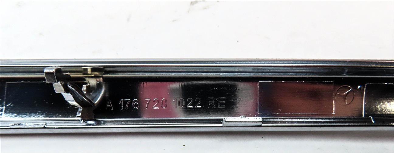 Thumbnail 18: 2016 MERCEDES CLA250 (W117) INTERIOR FRONT REAR DOOR TRIM SET (ALUMINUM FINISH)