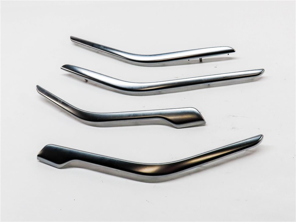 Thumbnail 2: 2016 MERCEDES CLA250 (W117) INTERIOR FRONT REAR DOOR TRIM SET (ALUMINUM FINISH)