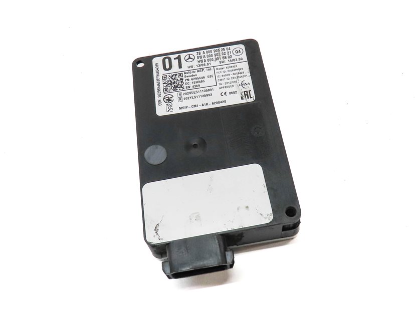 Thumbnail 3: 2014-2020 MERCEDES CLA250 CLA45 GLS CLS (C117 W166 W253) BLIND SPOT RADAR MODULE