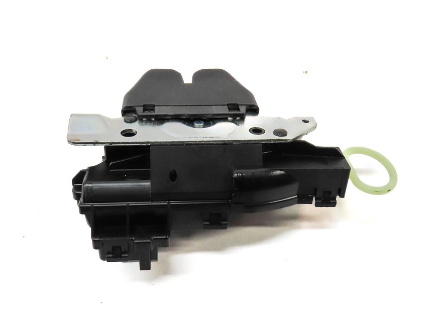 Thumbnail 4: 2016 MERCEDES CLA250 (W117) REAR TRUNK LID LOCK CATCH LATCH w/ ACTUATOR