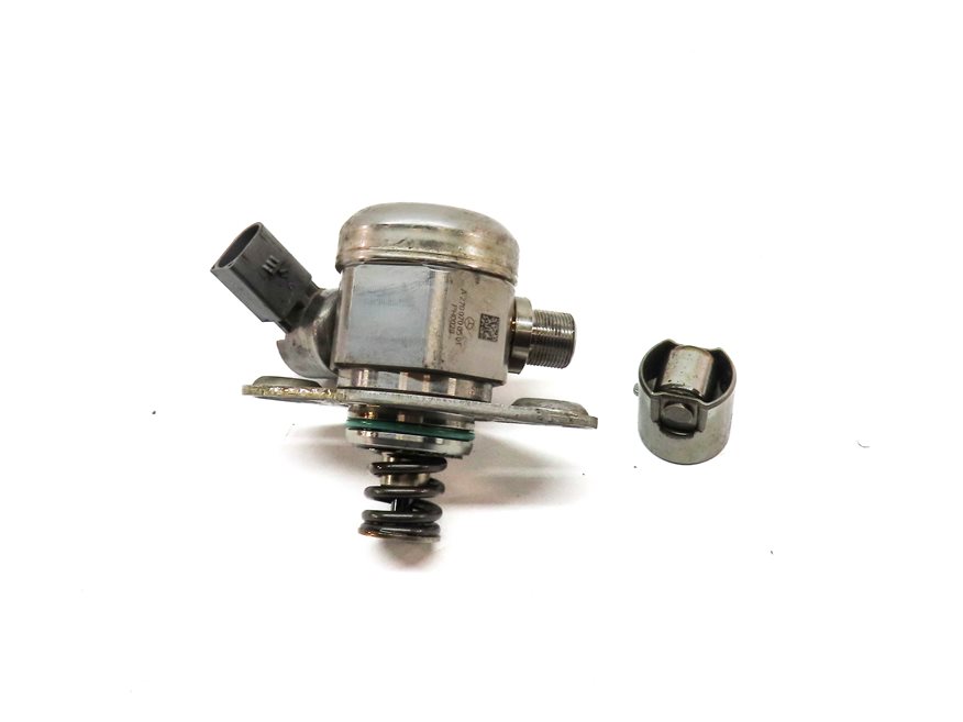 Thumbnail 2: 2013-2020 MERCEDES B250 CLA250 GLA250 (C117 W156 W246) HIGH PRESSURE FUEL PUMP