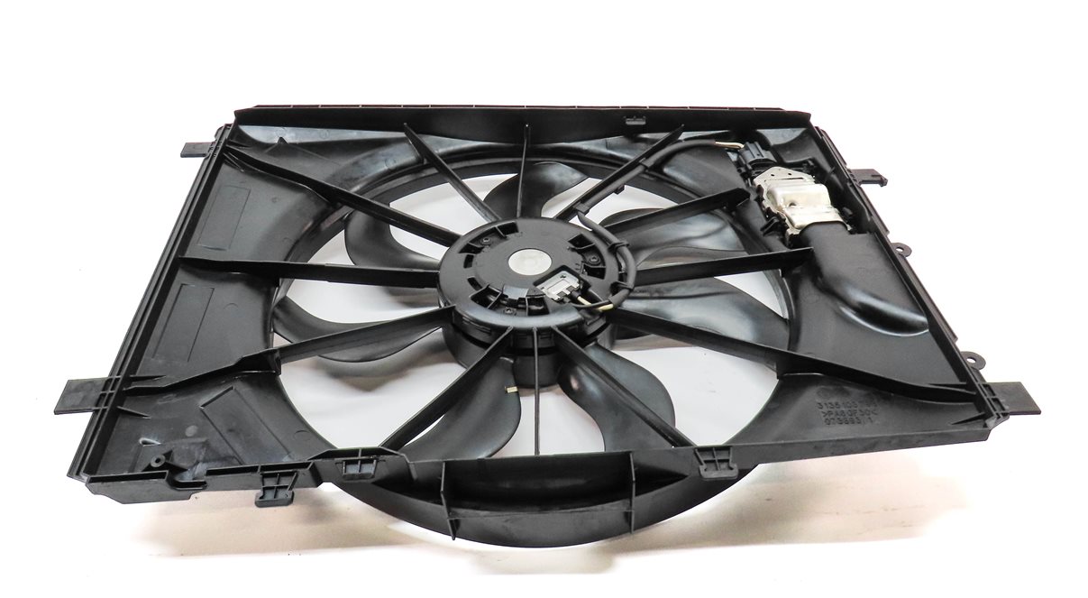 Thumbnail 5: 13-20 MERCEDES B CLA GLA SLK CLASS (C117 W172 W246 X156) RADIATOR COOLING FAN