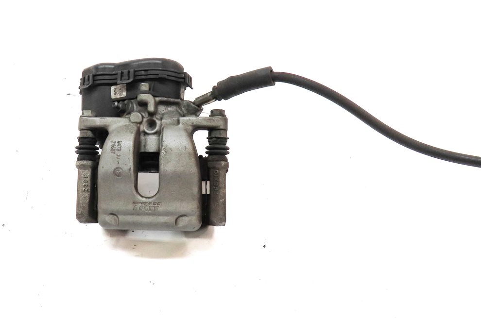 Thumbnail 2: 13-20 MERCEDES B250 CLA250 GLA250 (C117 W242 W246 X156) LEFT REAR BRAKE CALIPER