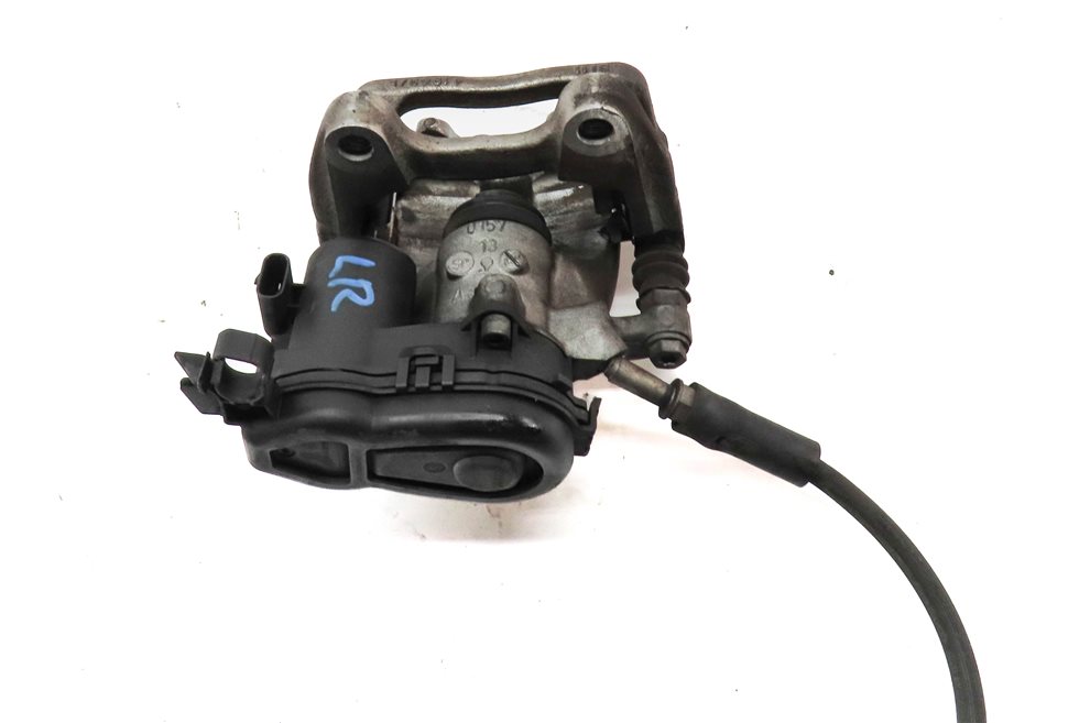 Thumbnail 5: 13-20 MERCEDES B250 CLA250 GLA250 (C117 W242 W246 X156) LEFT REAR BRAKE CALIPER