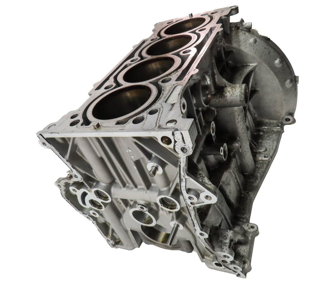 Thumbnail 6: 15-18 MERCEDES CLA250 GLA250 (C117 W117 X156) 2.0L M270 ENGINE CYLINDER BLOCK