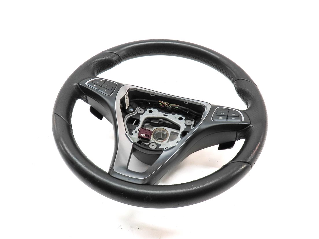 2013-2019 MERCEDES C250 C300 C350 CLA250 (C117 W204) 3-SPOKE STEERING WHEEL