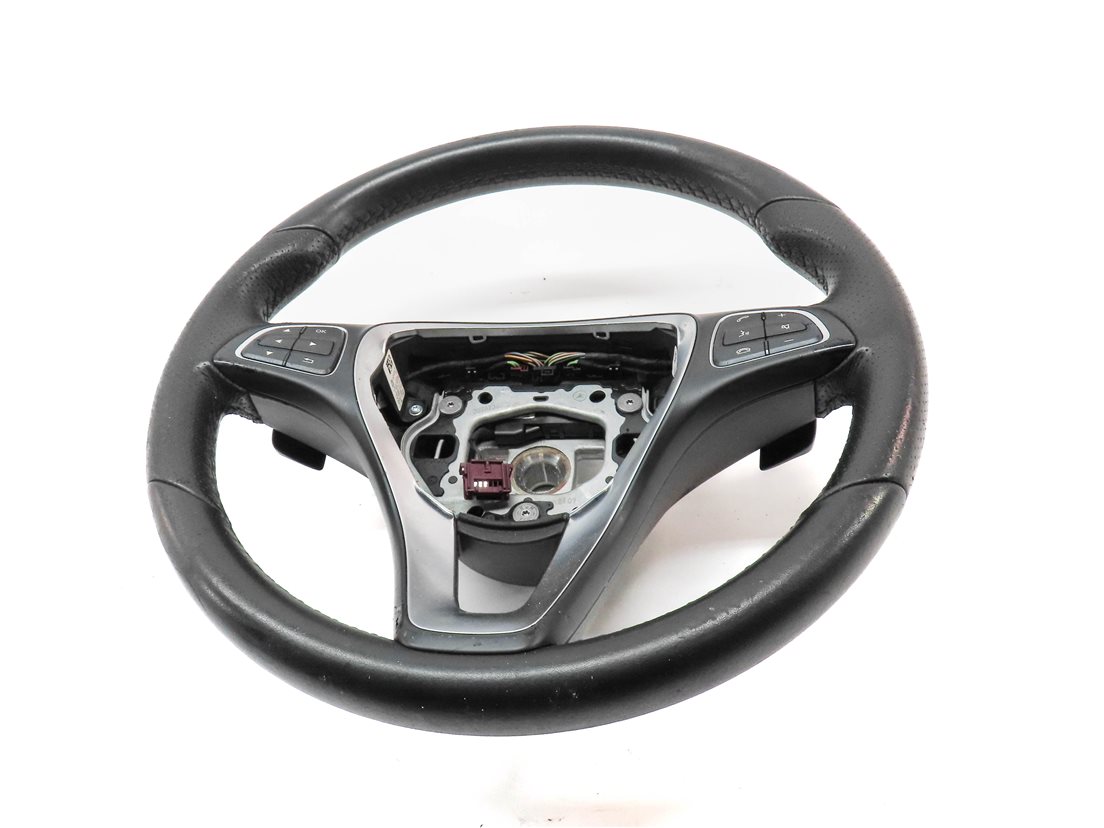 Thumbnail 2: 2013-2019 MERCEDES C250 C300 C350 CLA250 (C117 W204) 3-SPOKE STEERING WHEEL