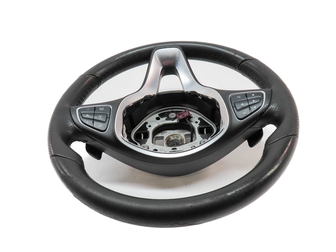 Thumbnail 4: 2013-2019 MERCEDES C250 C300 C350 CLA250 (C117 W204) 3-SPOKE STEERING WHEEL
