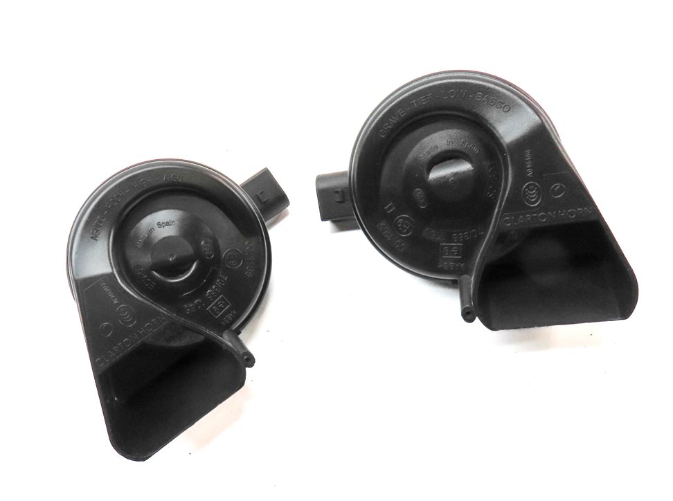 Thumbnail 3: 2008-2017 AUDI A4 A5 S4 S5 Q5 (B8 8K 8R 8T) HIGH & LOW TONE SAFETY HORN SET