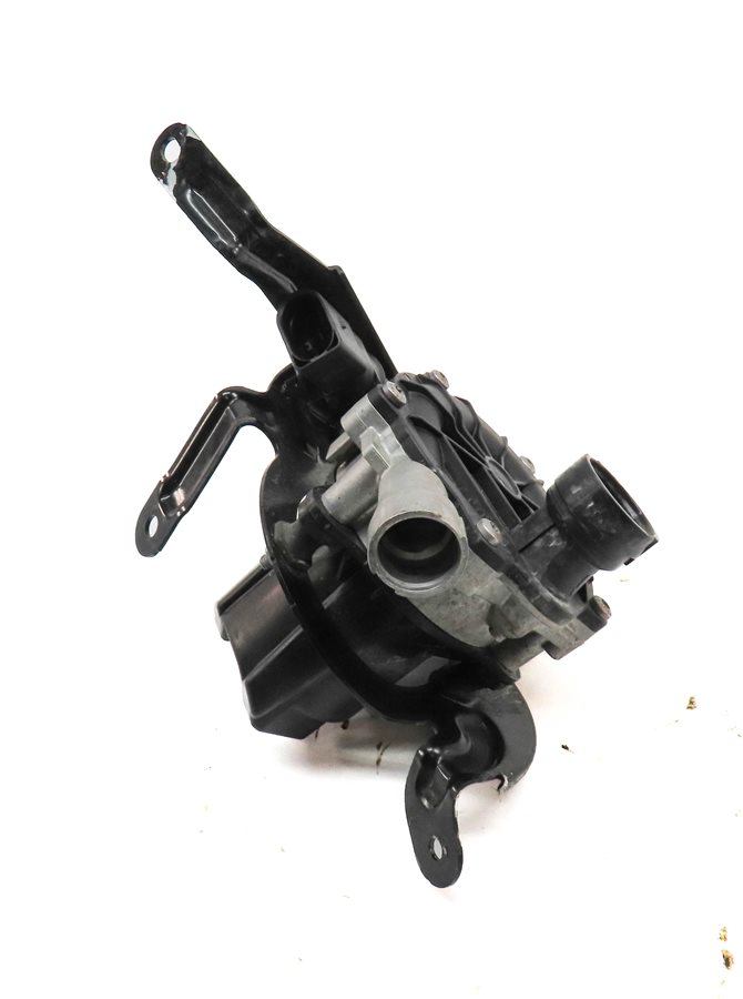 Thumbnail 2: 13-17 AUDI S4 S5 S8 (B8 8K 8T D4 4H) 3.0L 4.0L ENGINE AIR INJECTION SMOG PUMP