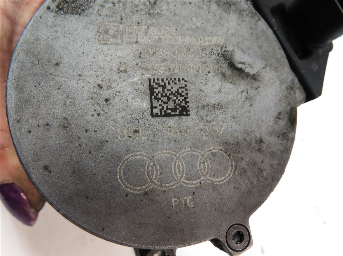 Thumbnail 6: 2013 AUDI S4 (B8 8K) 3.0L SUPER (CGXC) ENGINE AUXILIARY WATER PUMP