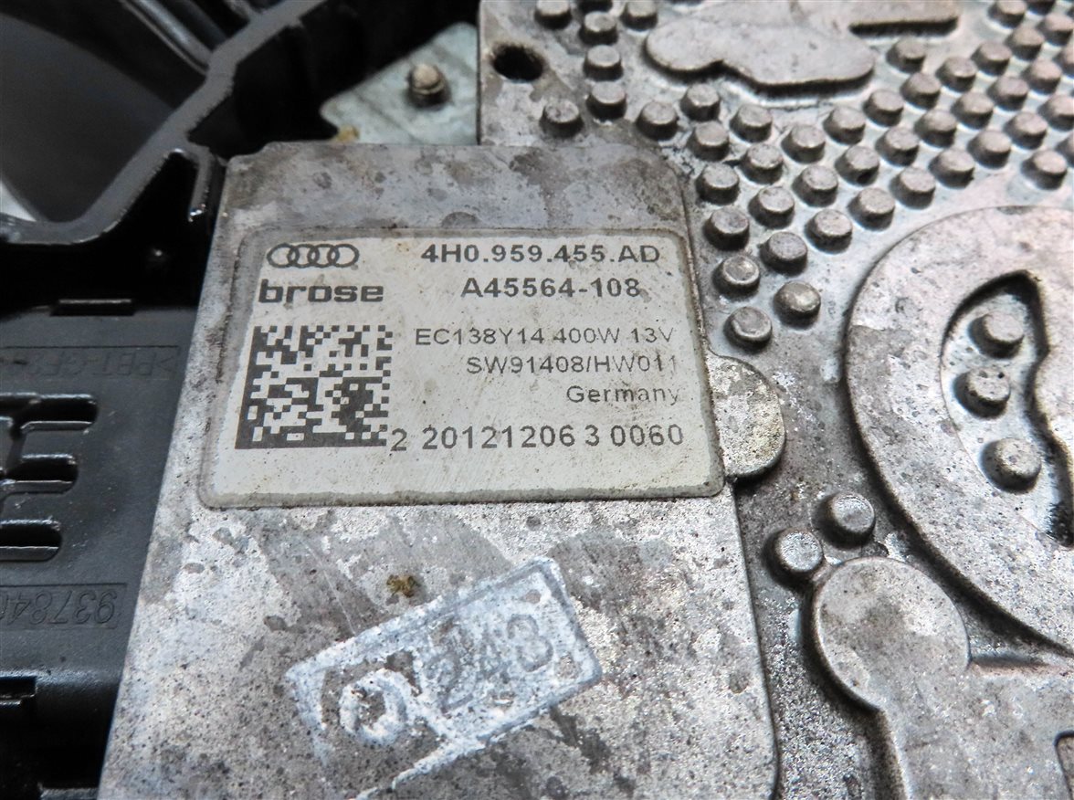Thumbnail 7: 12-18 AUDI A6 A7 (C7) 3.0L SUPERCHARGED ENGINE RADIATOR COOLING FAN w/ SHROUD