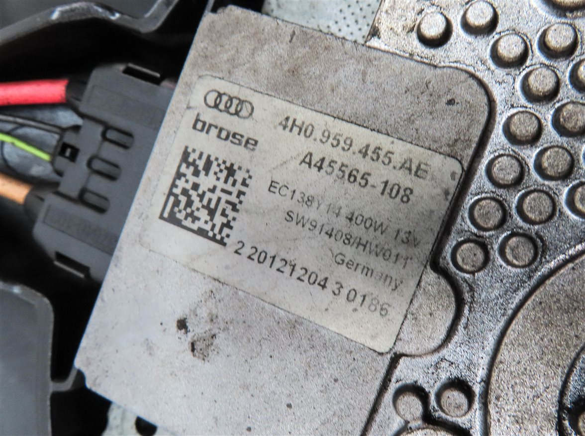Thumbnail 8: 12-18 AUDI A6 A7 (C7) 3.0L SUPERCHARGED ENGINE RADIATOR COOLING FAN w/ SHROUD