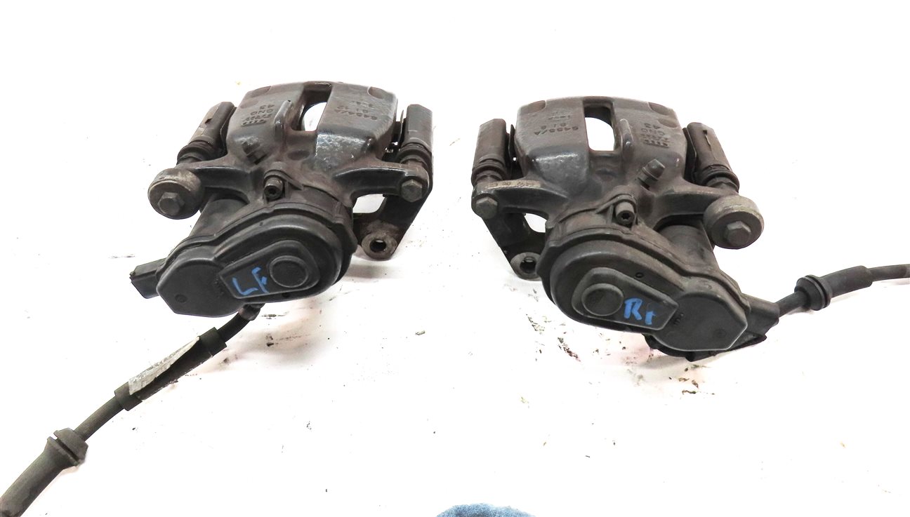 Thumbnail 4: 2013-2017 AUDI S4 S5 RS5 SQ5 (B8 8K 8T 8R) REAR BRAKE CALIPER SET (12.99" ROTOR)