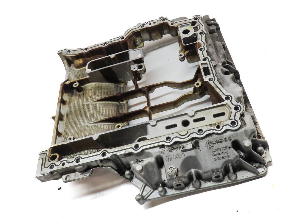 Thumbnail 3: 2013 AUDI S4 (B8 8K) 3.0L SUPER (CGXC) UPPER ENGINE MOTOR OIL FLUID PAN