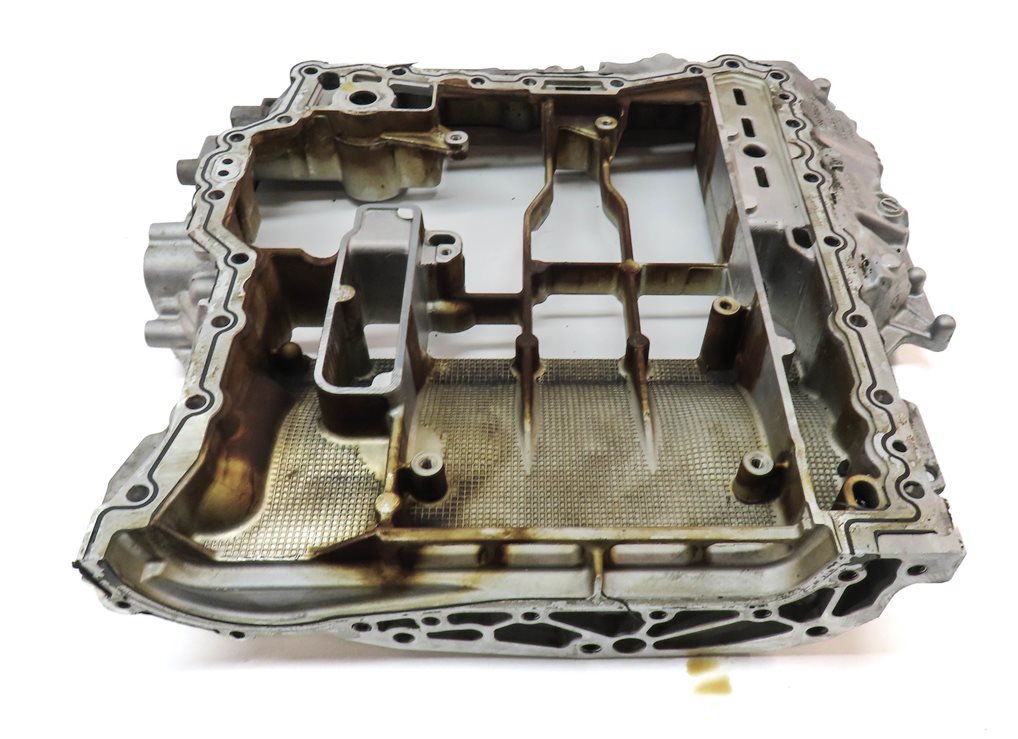 Thumbnail 4: 2013 AUDI S4 (B8 8K) 3.0L SUPER (CGXC) UPPER ENGINE MOTOR OIL FLUID PAN