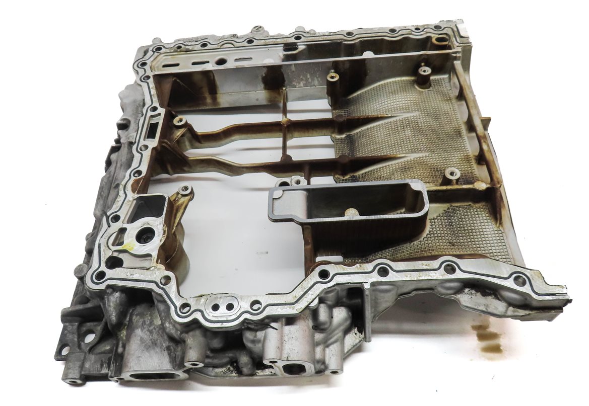 Thumbnail 5: 2013 AUDI S4 (B8 8K) 3.0L SUPER (CGXC) UPPER ENGINE MOTOR OIL FLUID PAN