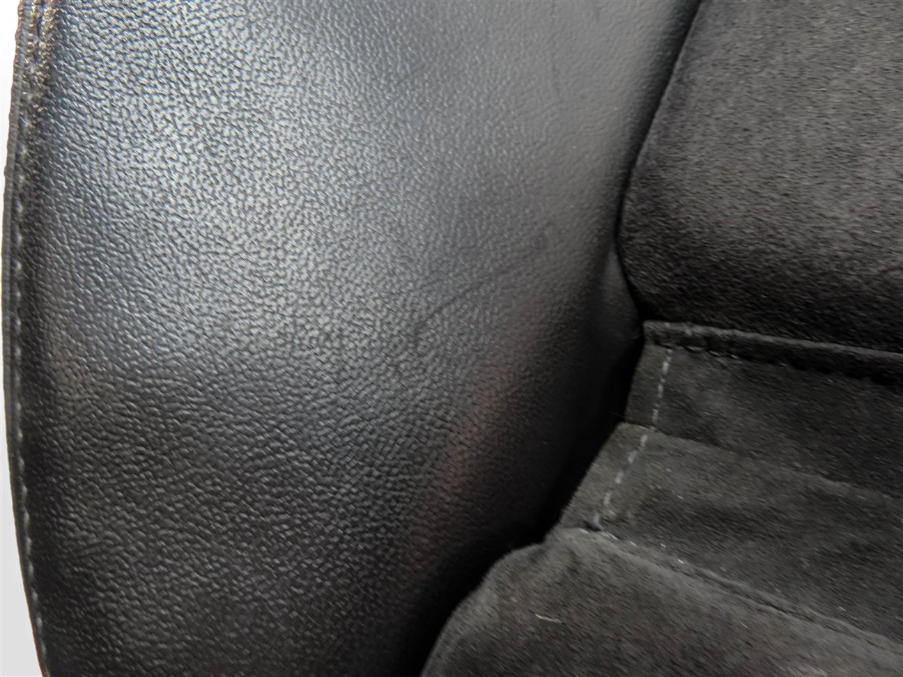 Thumbnail 8: 2013 AUDI S4 (B8 8K) FRONT LEFT DRIVER LOWER SPORT HEATED SEAT CUSHION (Black)