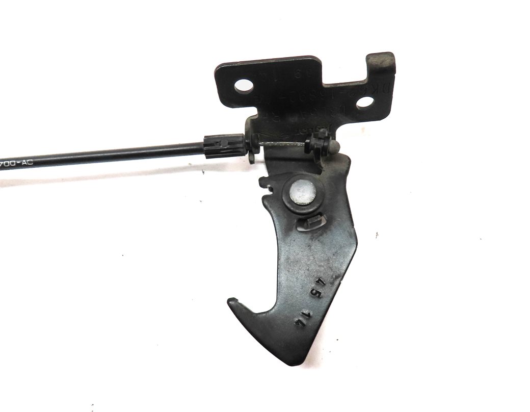 Thumbnail 6: 2015 RANGE ROVER SPORT (L494) FRONT LEFT & RIGHT UPPER HOOD LATCH SET & HANDLE