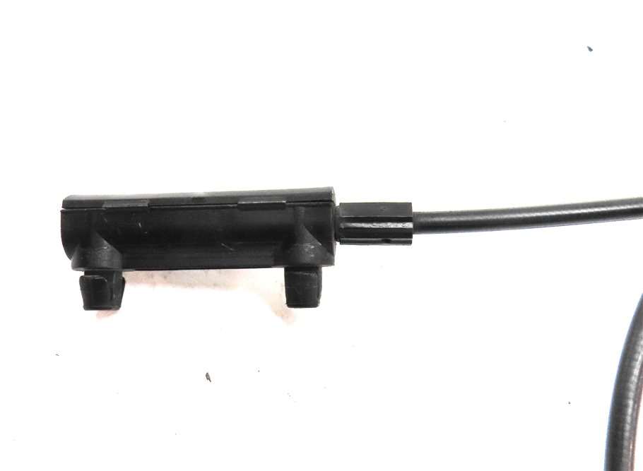 Thumbnail 12: 2015 RANGE ROVER SPORT (L494) FRONT LEFT & RIGHT LOWER HOOD LATCH SET & CABLE