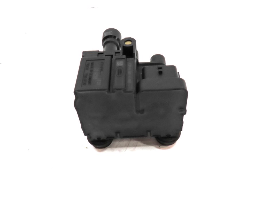Thumbnail 5: 2015 RANGE ROVER SPORT (L494) AIR RIDE SUSPENSION TRANSFER RELIEF VALVE BLOCK