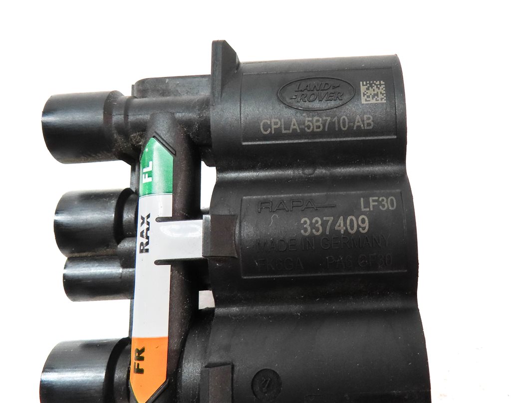 Thumbnail 6: 2015 RANGE ROVER SPORT (L494) AIR RIDE SUSPENSION TRANSFER RELIEF VALVE BLOCK