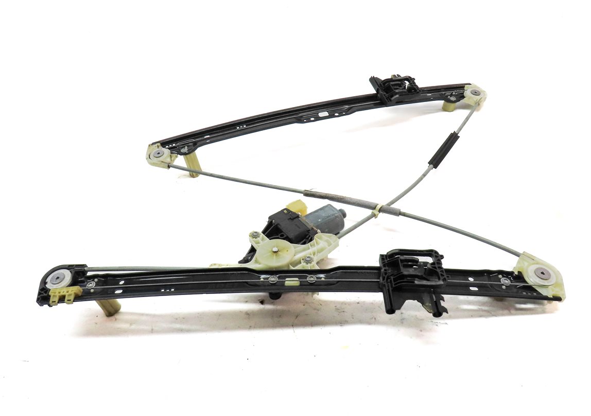 Thumbnail 2: 14-20 RANGE ROVER SPORT (L494) FRONT RIGHT PASSENGER WINDOW REGULATOR w/ MOTOR