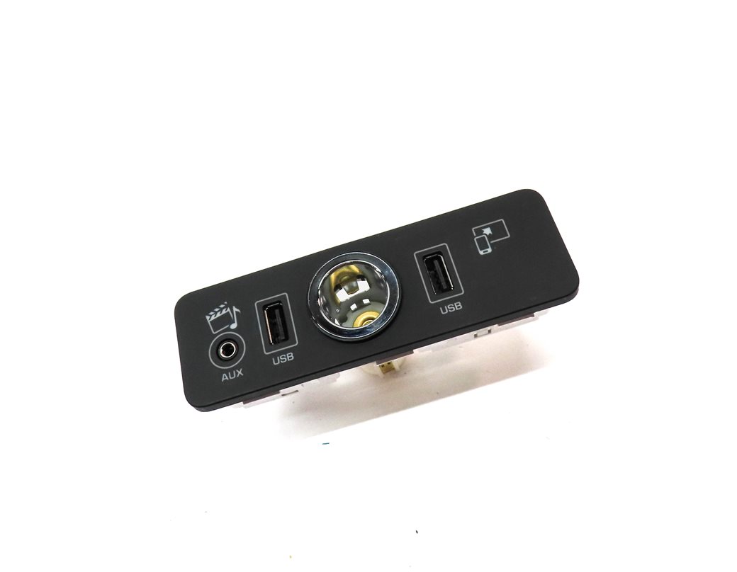 Thumbnail 3: 2015 RANGE ROVER SPORT (L494) RADIO STEREO AUX AUXILIARY AUDIO IN INPUT JACK
