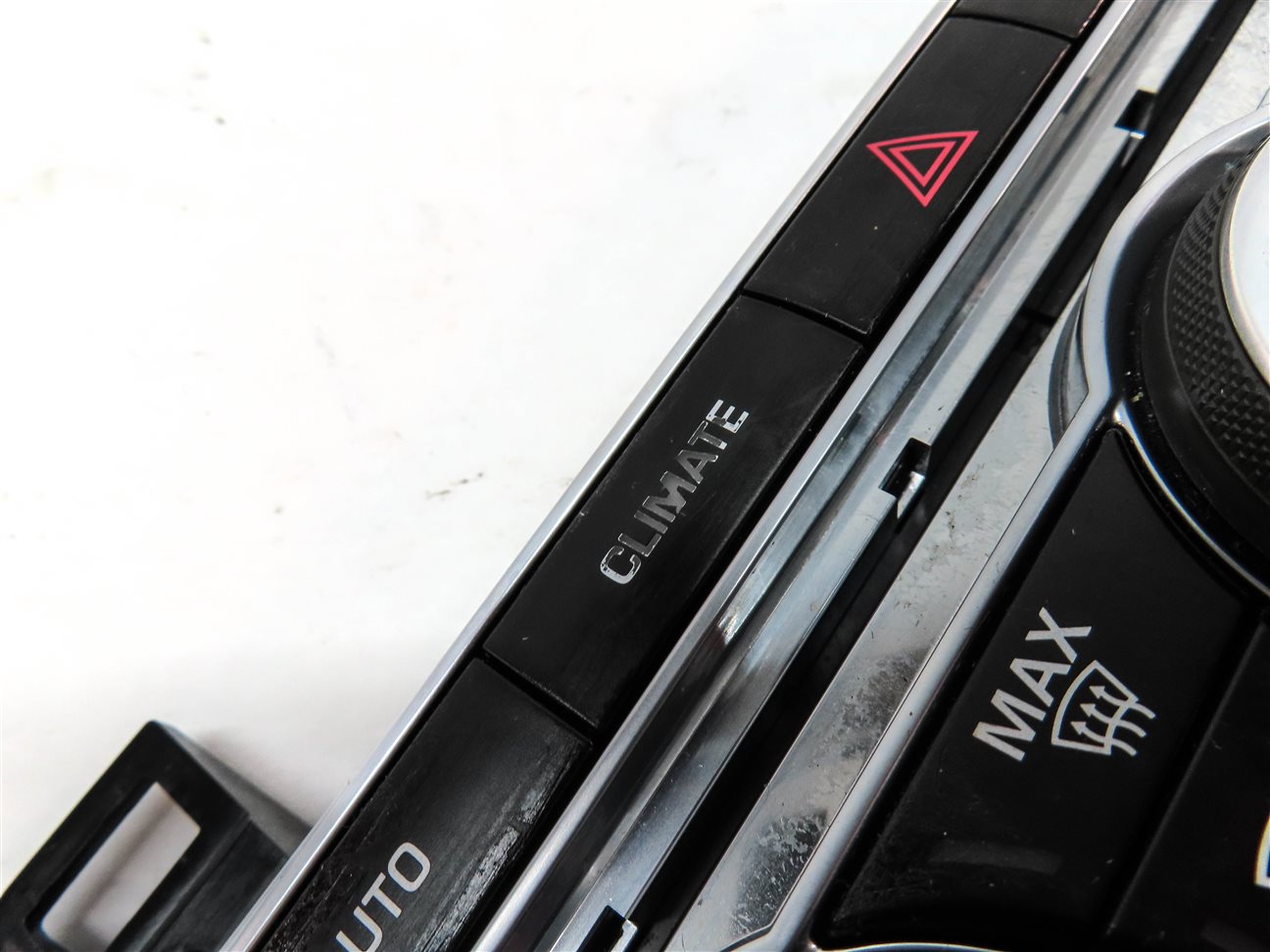 Thumbnail 8: 14-15 RANGE ROVER SPORT (L405 L494) FRONT HEATER A/C TEMPERATURE RADIO CONTROL