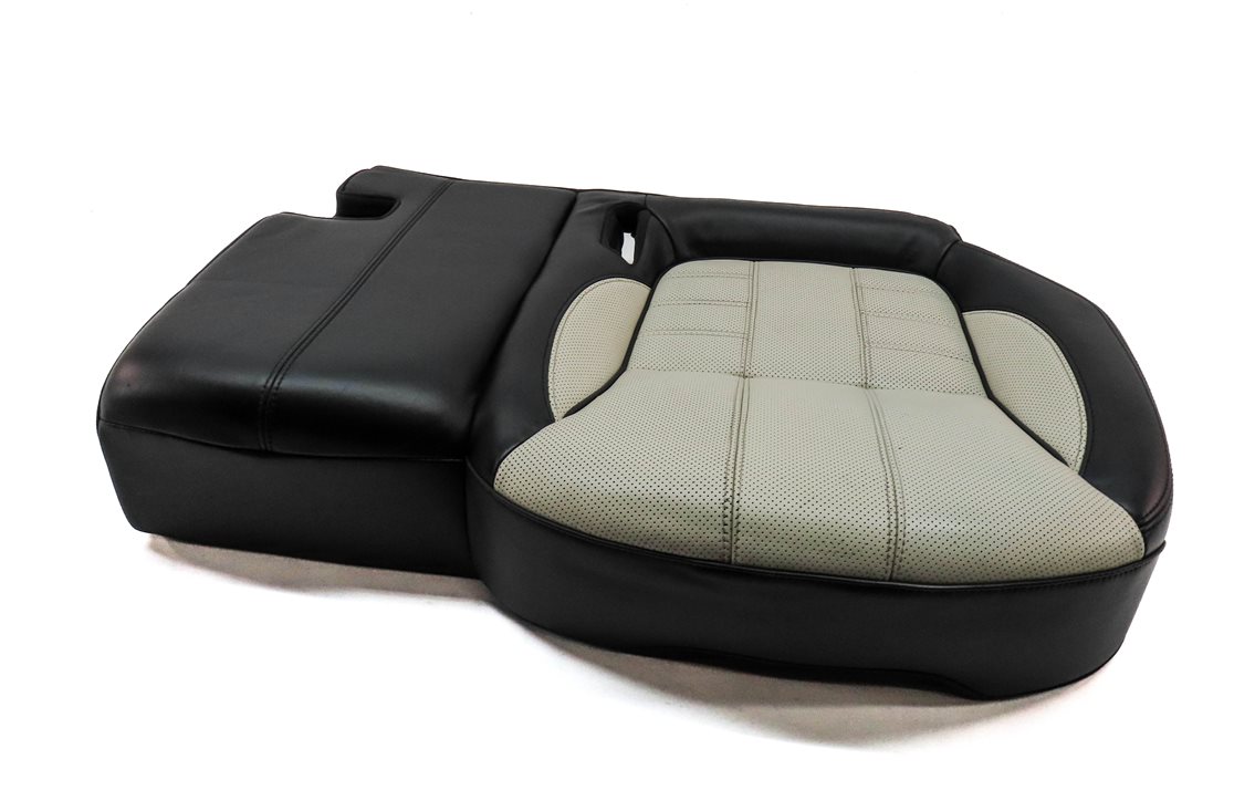 2015 RANGE ROVER SPORT (L494) REAR LEFT LOWER BOTTOM SEAT CUSHION (Ebony/Ivory)