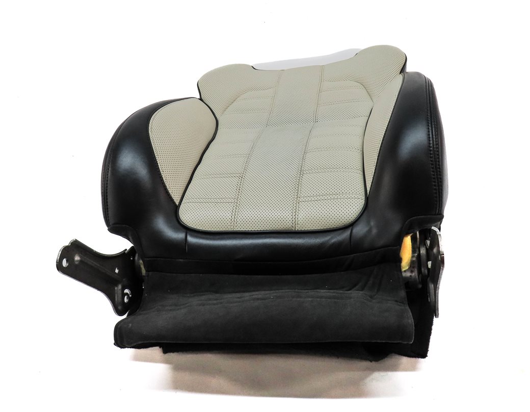 Thumbnail 2: 14-20 RANGE ROVER SPORT (L494) FRONT RIGHT UPPER TOP SEAT CUSHION (Ebony/Ivory)