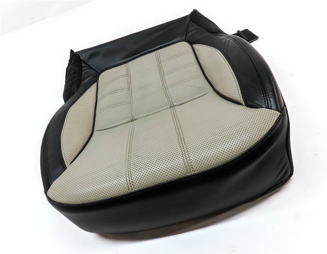 Thumbnail 3: 14-20 ROVER SPORT (L494) LEFT DRIVER LOWER BOTTOM SEAT CUSHION (Ebony/Ivory)